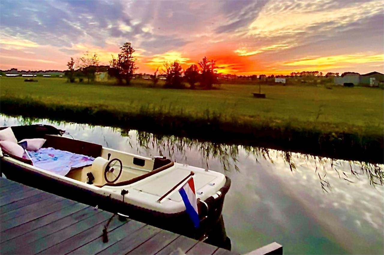 Ferienhaus Max Am Wasser Ferienpark Vislust Wervershoof Exteriör bild